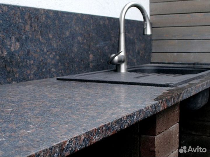 Столешница для барбекю из гранита