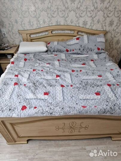 Спальный гарнитур бу