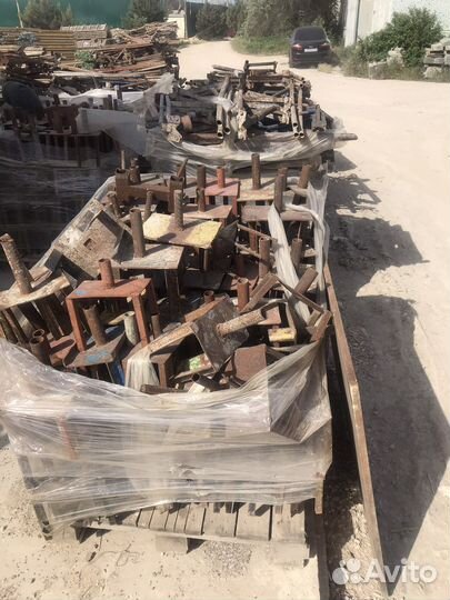 Аренда опалубки, строительных лесов в Симферополе