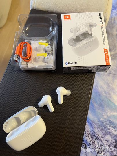 JBL наушники