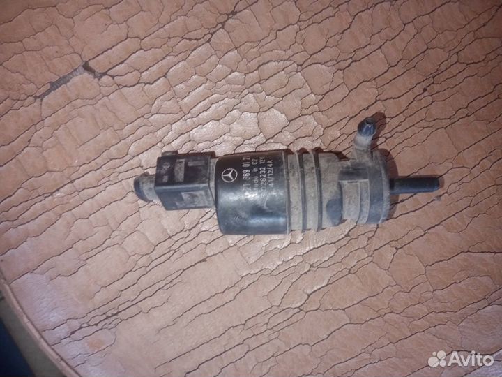 Насос омывателя Mercedes Benz E W212