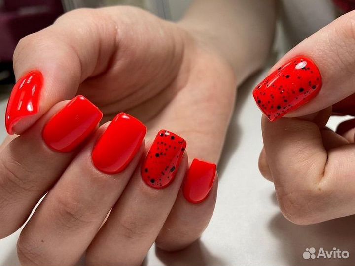 Маникюр и педикюр