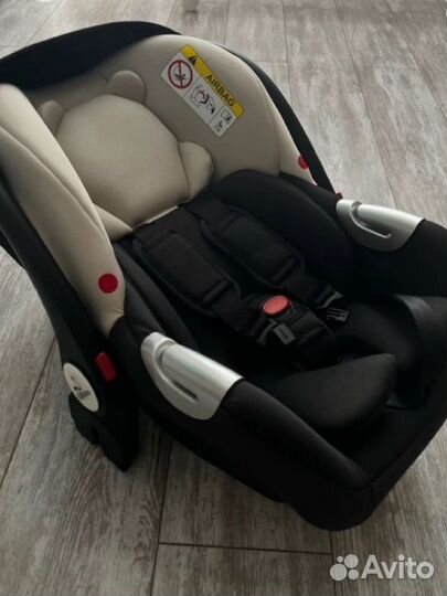 Автолюлька от 0 до 13 с адаптерами для коляски