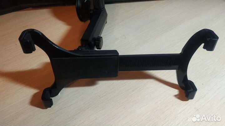 Крепление для планшета