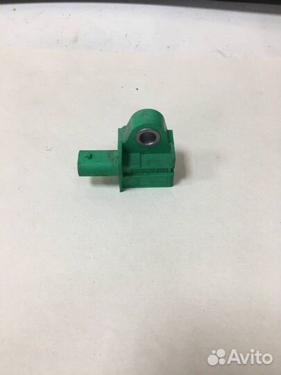 Датчик airbag Volkswagen Golf