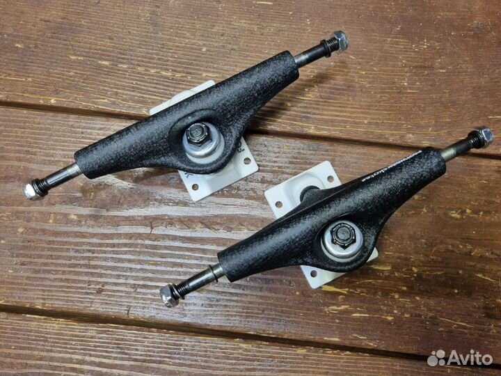 Подвески для скейтборда Footwork Label White/Black