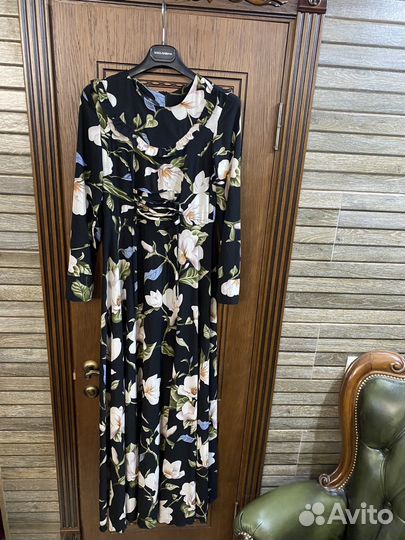 Платье valentino 44 46