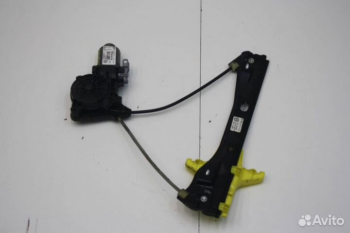 Стеклоподъемник электрический задний правый