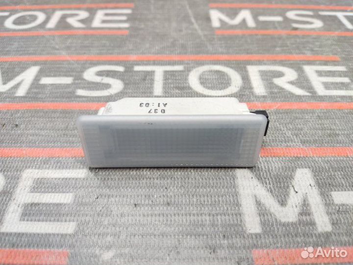 Плафон освещения Bmw X5 E70 N52B30 2007