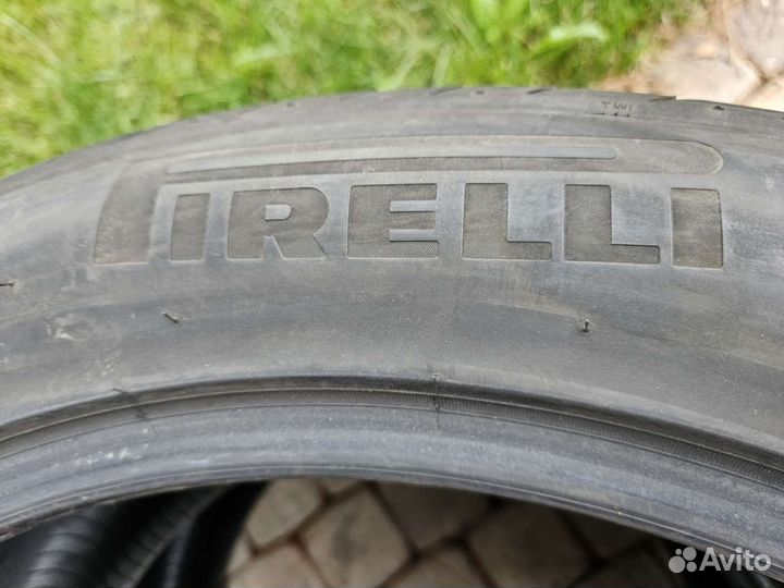 Pirelli P Zero 295/40 R21 111Y