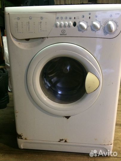 Стиральная машина indesit W105TX на запчасти