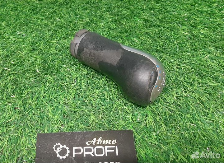 В наличии: рукоять кулисы на Ford Fusion 1