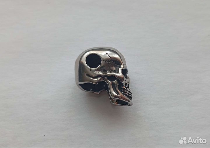 Бусина череп