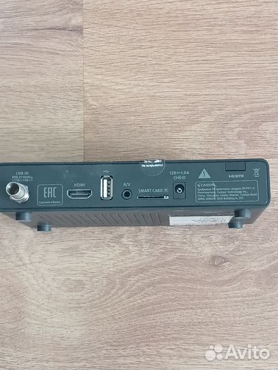 Спутниковая тарелка МТС и тв-приставка