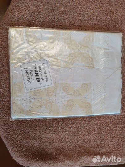 Скатерть ажурная новая