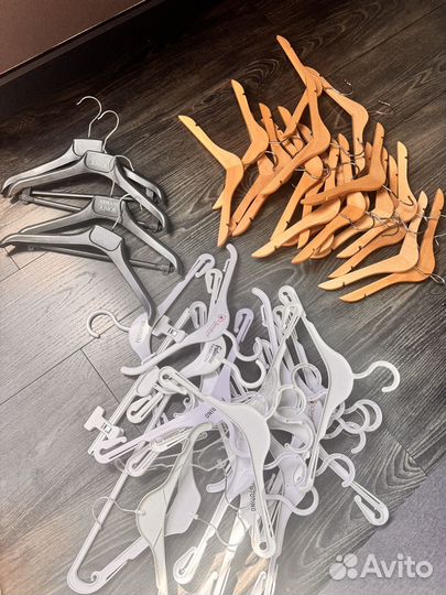 Дестскте плечики IKEA armani