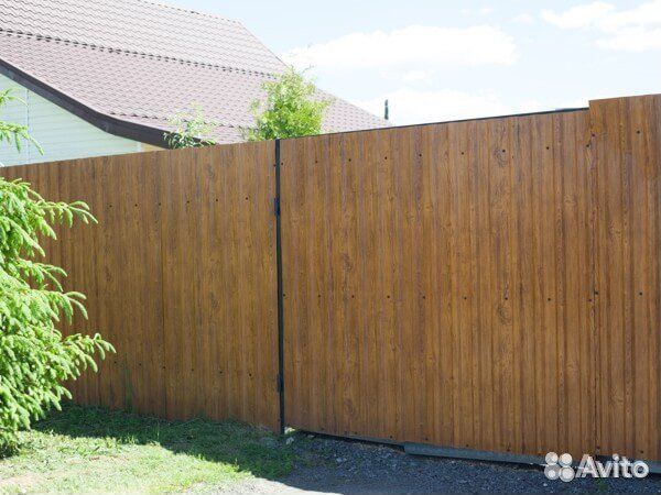 Забор из профнастила