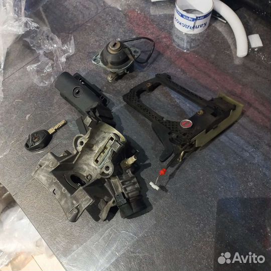 Комплект замков бмв 5 е39 рест