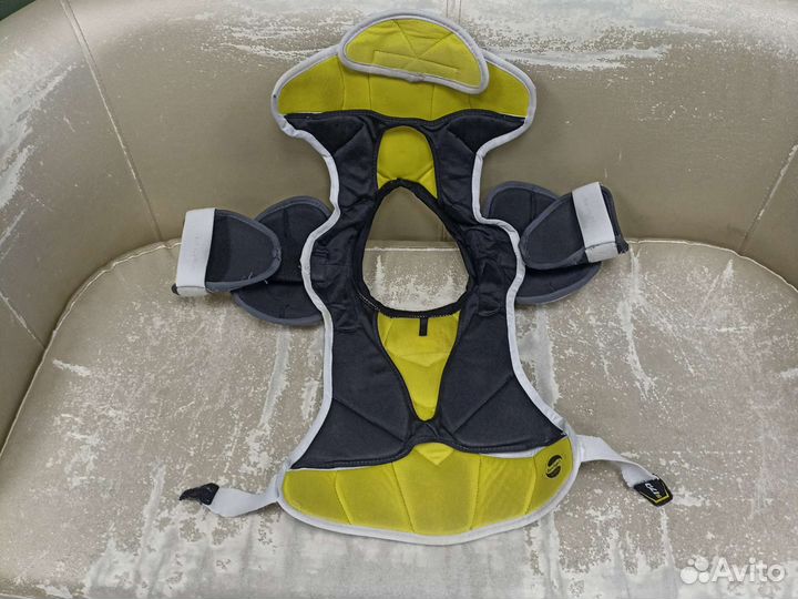 Нагрудник хоккейный bauer S170 jr L