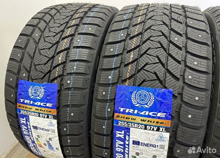 Tri Ace Snow White II 255/35 R20 21J