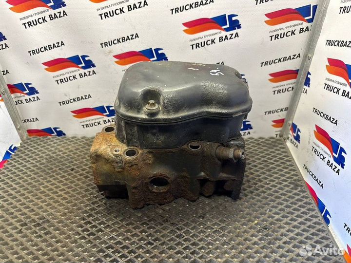 1921303 Головка блока цилиндров DC13