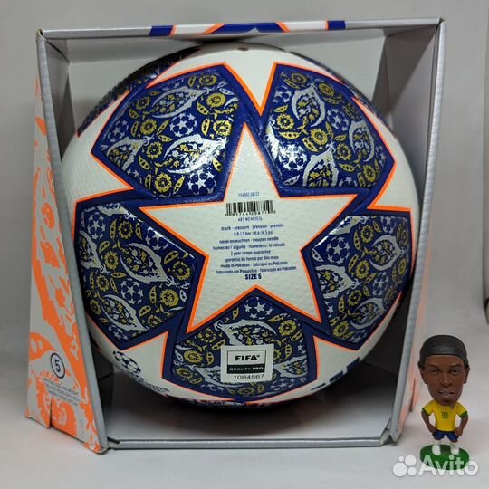 Футбольный мяч Лиги Чемпионов Стамбул 2023 HU1576