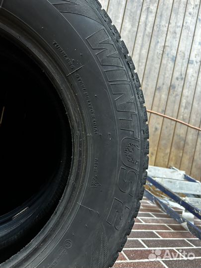 Lassa Wintus 2 195/75 R16C 107R