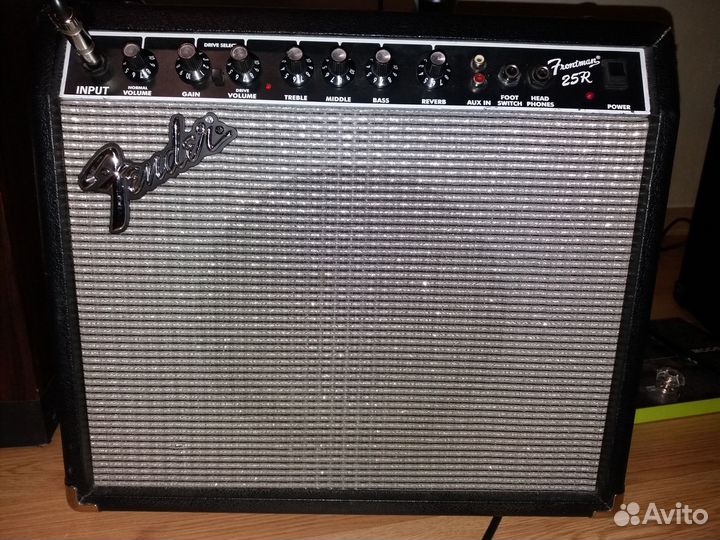 Гитарный комбоусилитель Fender Frontman 25r