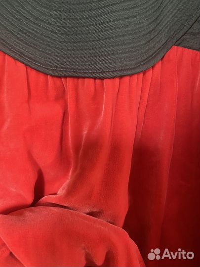 Бархатное платье