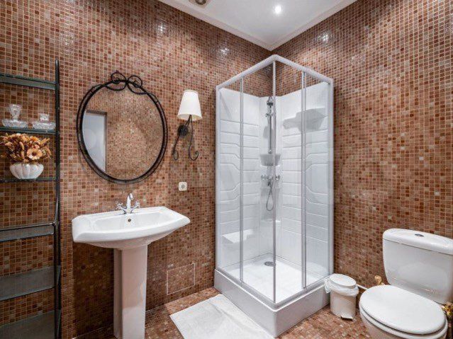 Коттедж 474 м² на участке 24 сот.