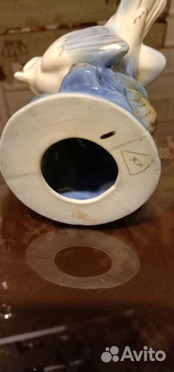 Статуэтка фарфор (50-60г) Синица хохлатая