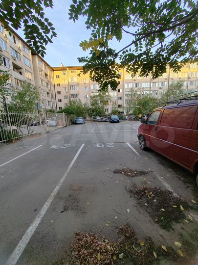 Машиноместо, 14 м²