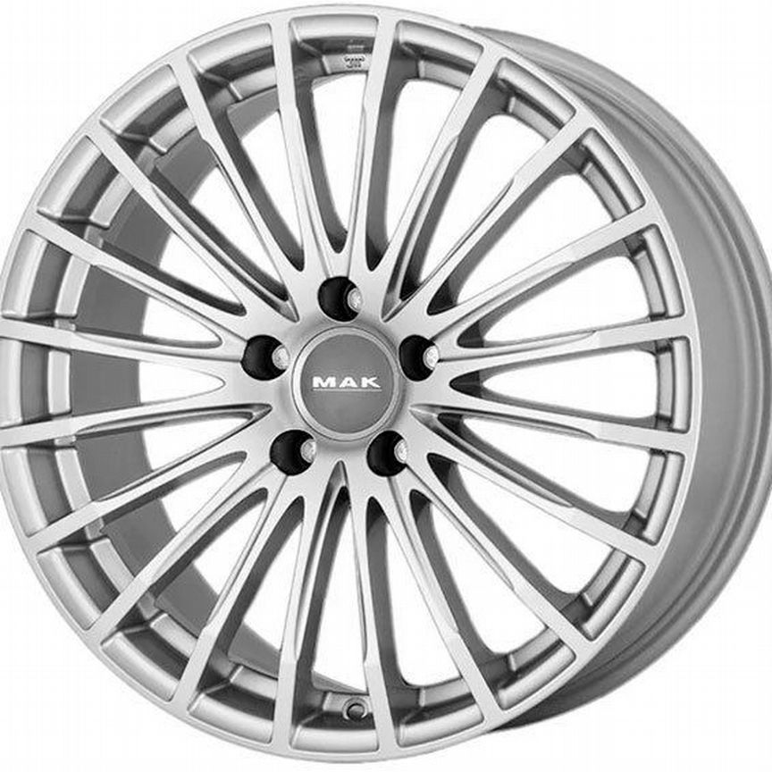 Диски Mak Starlight 7.5x17 5x112 ET30 D66.6 Silver
