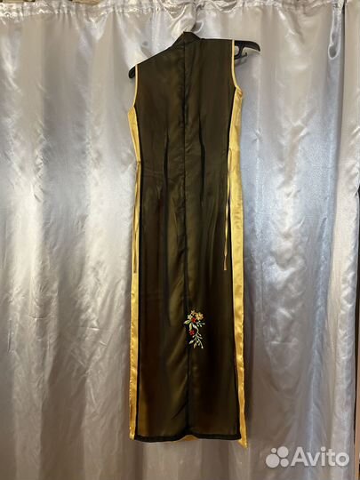 Восточный костюм с вышивкой женский