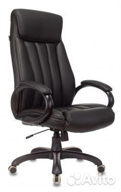 Офисное компьютерное кресло