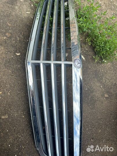 Решетка радиатора w204