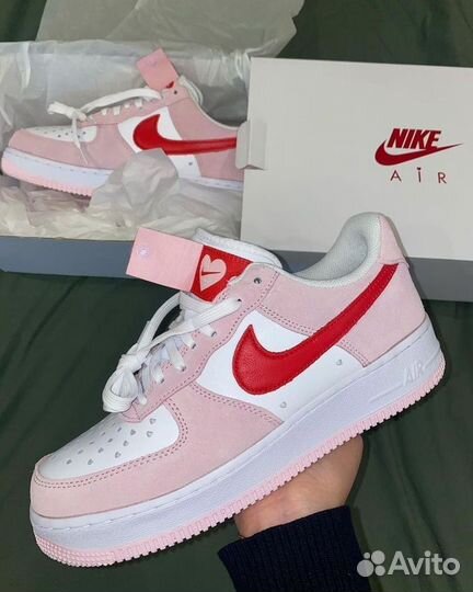 Nike Air Force 1 '07 Valentine's Day р.38,39,40,41