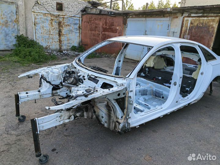 Audi A6 C7 кузов седан целиком
