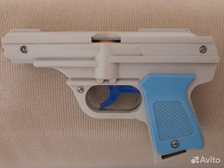 Детские игрушки пистолет СССР