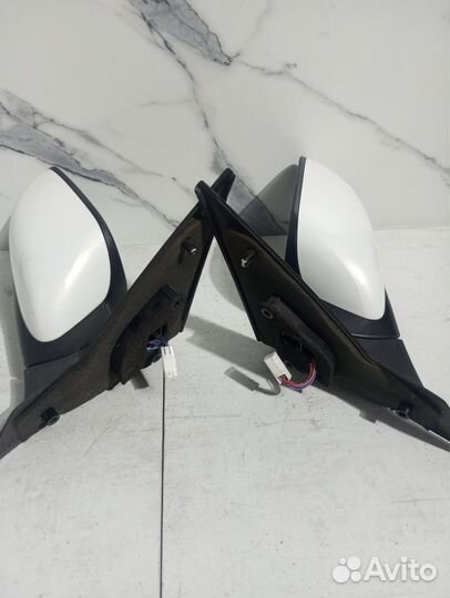 Зеркало боковое Mazda Verisa DC5W