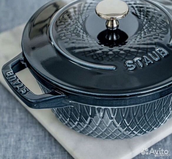Кокот staub