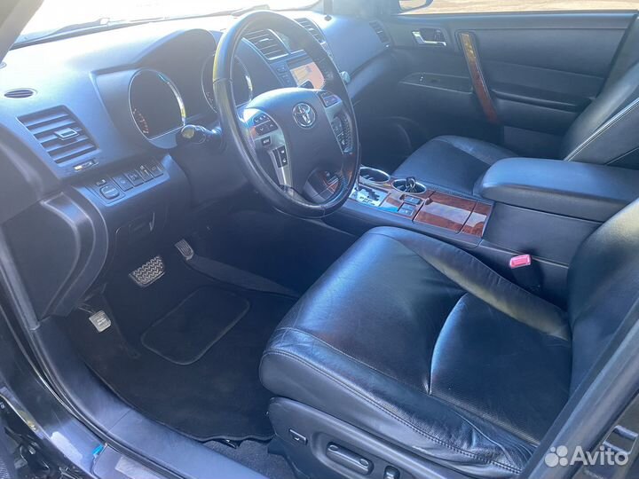 Toyota Highlander 3.5 AT, 2011, 197 000 км