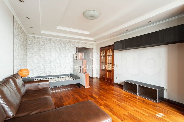 2-к. квартира, 66,9 м², 10/17 эт.