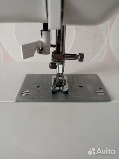 Швейная машинка Jaguar Jemlux на запчасти