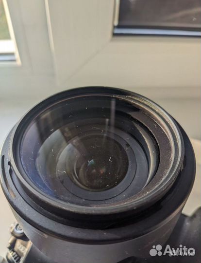 Nikon D300s + 18-70mm