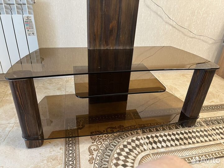 Стеклянная полка под телевизор (бронза)