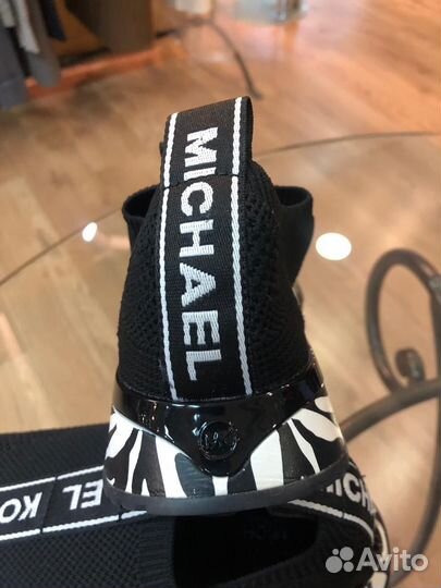 Кроссовки Michael Kors