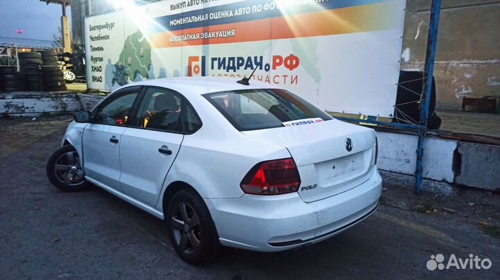 Блок электронный Volkswagen Polo Sedan (Mk5) 1K8035284. Управления системы глонас