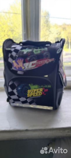 Школьная сумка для мальчика