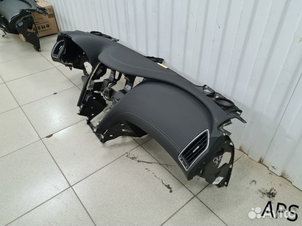 Торпедо с подушкой Инфинити ку 50 оригинал бу